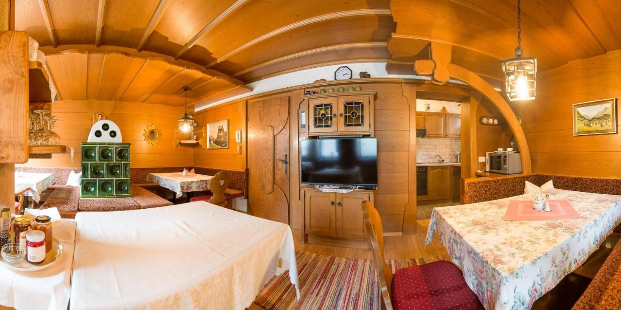 Pension Gulla - Ferienhaus Appartements B&B Нойштифт-им-Штубайталь Экстерьер фото