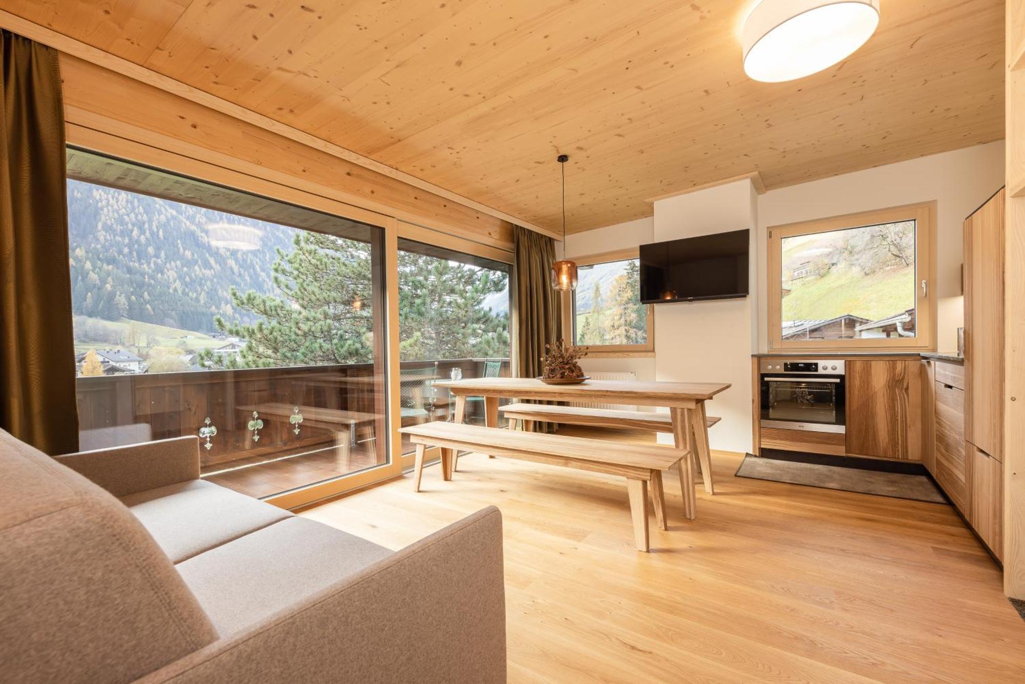 Pension Gulla - Ferienhaus Appartements B&B Нойштифт-им-Штубайталь Экстерьер фото